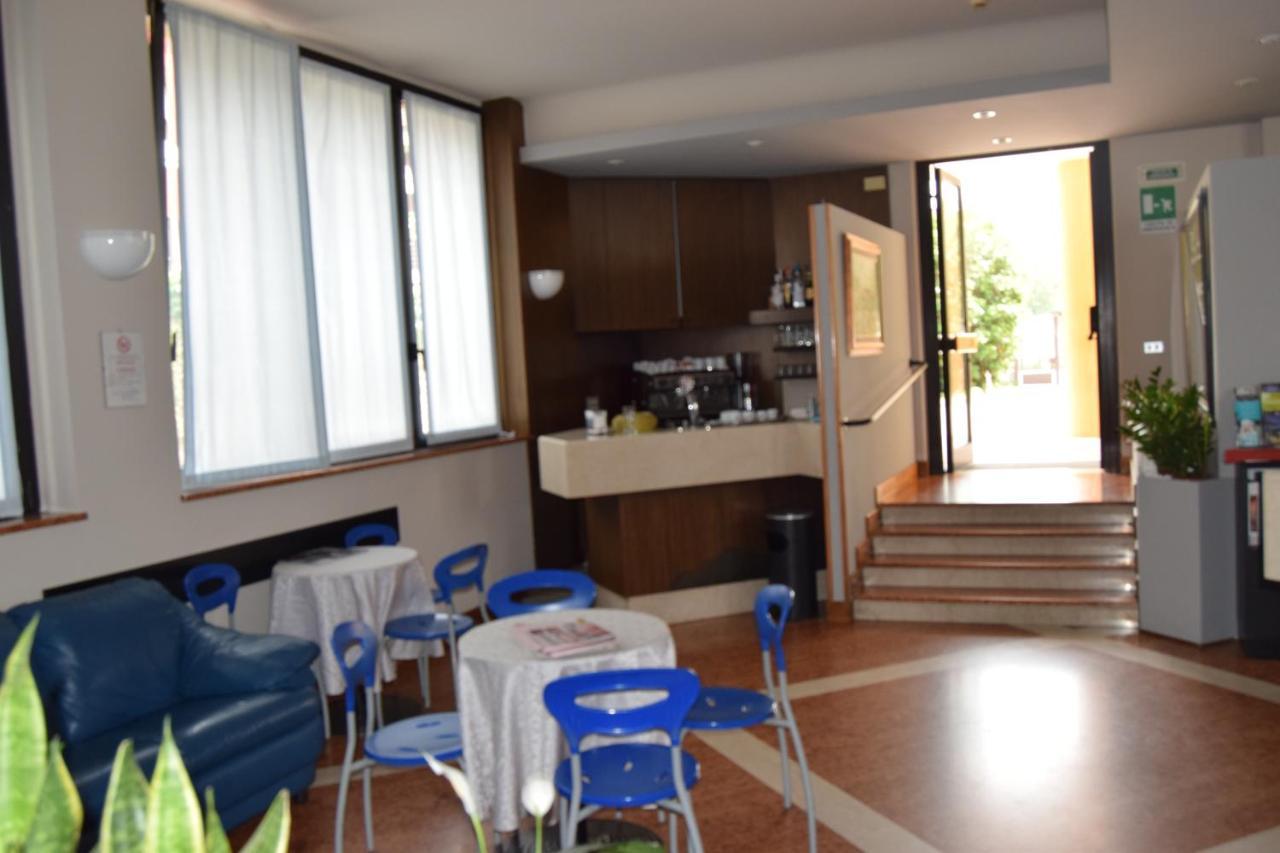 Hotel Roma Bussolengo Ngoại thất bức ảnh